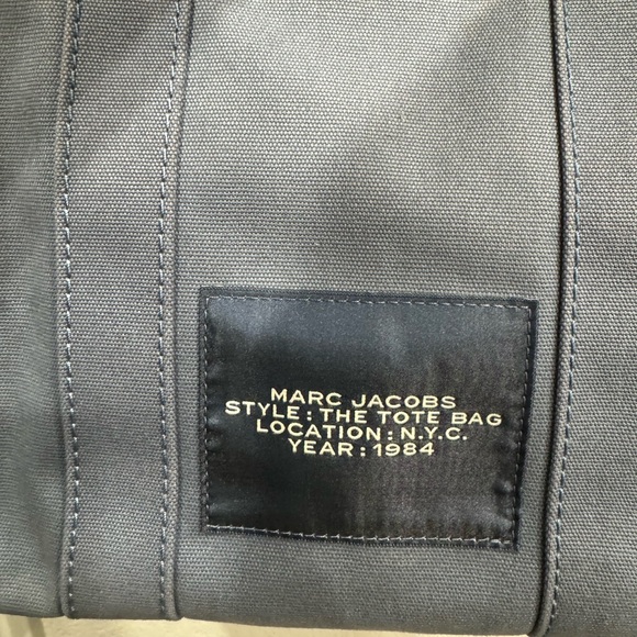 Marc Jacobs Tote Bag Medium - Picture 4 of 6